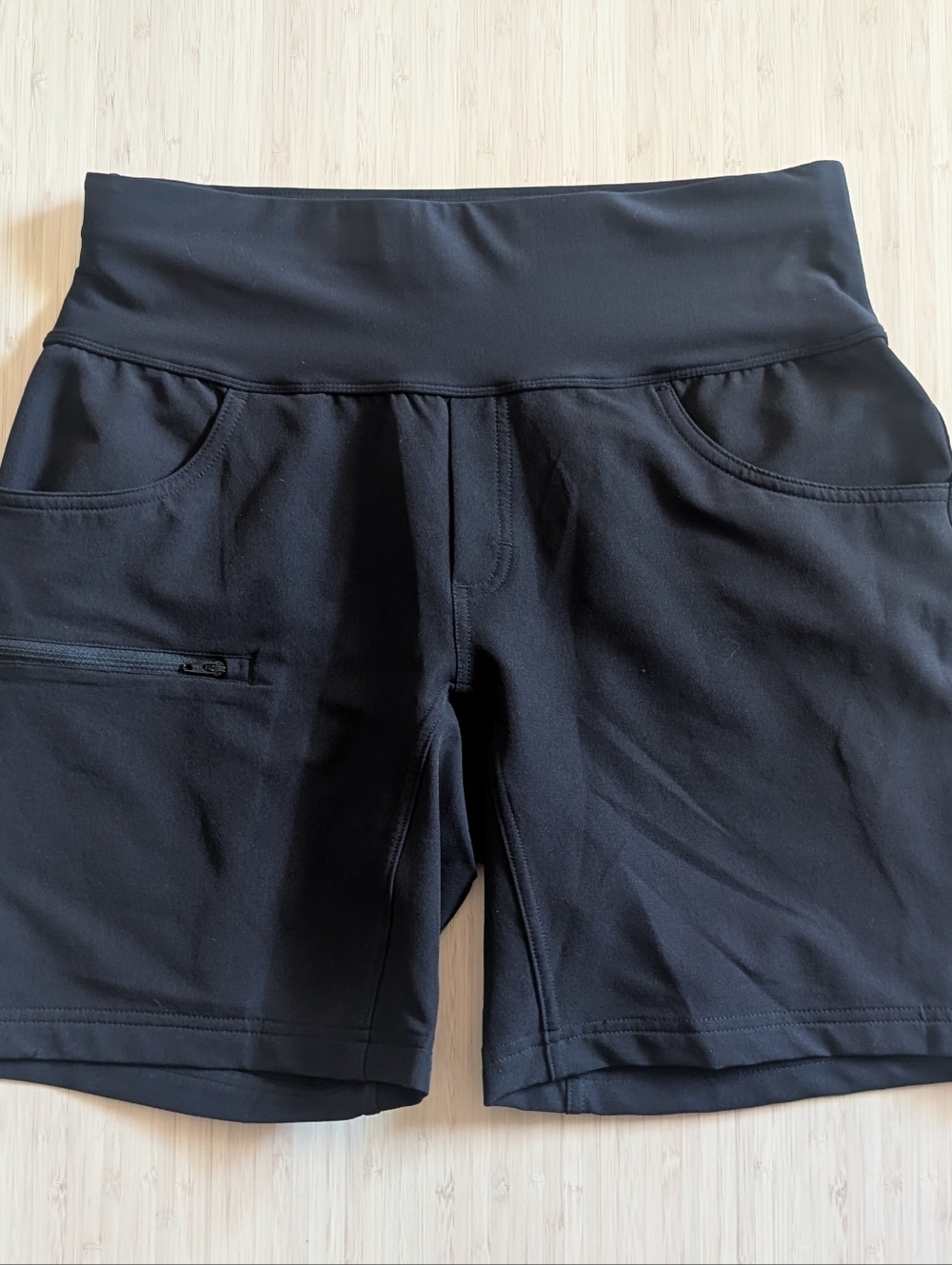 NWOT Shredly Sz 6 Limitless 7" - Stretch Waistband High-Rise Short : Noir